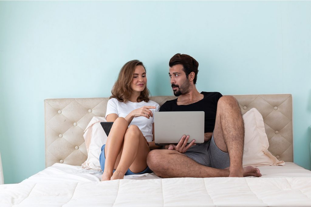 Buying a new mattress online? 3 things to watch out for!